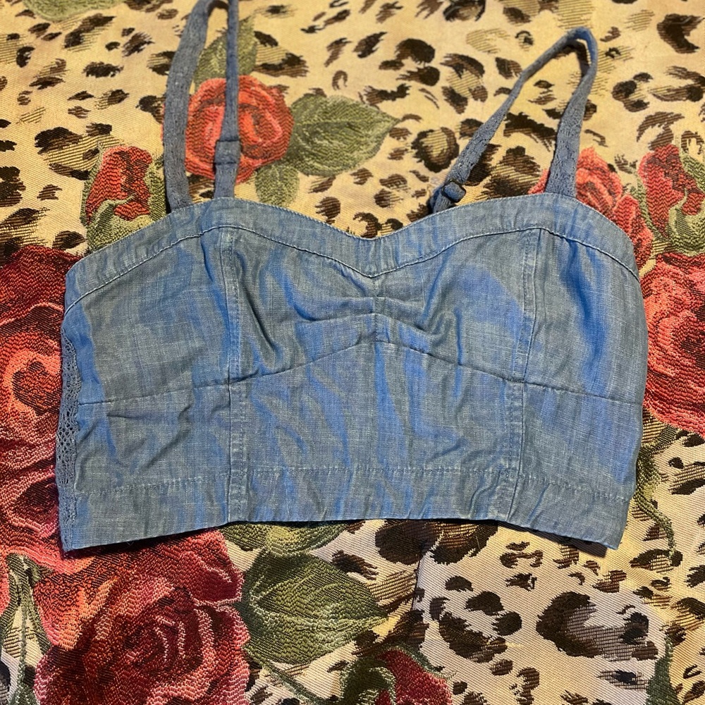 Light Blue Crop Top with Sweetheart Neckline and Spaghetti Straps